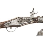 Combined axe and pistol with wheel-lock | Europe, European