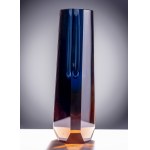 PAVEL HLAVA (CZECH / BOHEMIAN 1924 - 2003) - VASE "DROP"