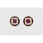 Earrings with rubies