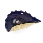 Galician Art Glassworks in Tarnowiec, Patera Shell