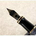 Pens, Parker Duofold Centennial MKI blue marbled fountai...