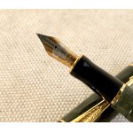 Pens, Parker Duofold International MKII green fountain p...