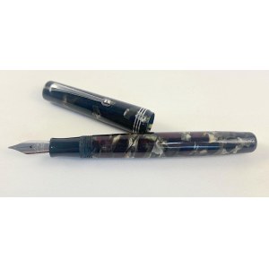 Schreibgeräte, Omas Lucens mittelgroßer Füllfederhalter Der Lucens m...