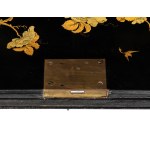 Wall-mounted corner cabinet in the Chinoiserie style - England, 19th century
