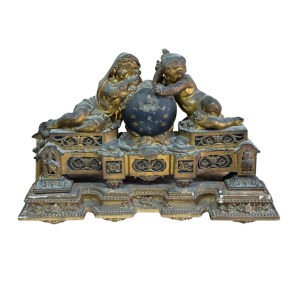 Antique gilded and chased bronze clock