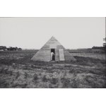 Natalia Lach-Lachowicz (1937 Zywiec - 2022 Wrocław), Ze seance Pyramida, 1979