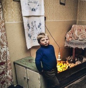 Chris Niedenthal (ur. 1950, Londyn), 