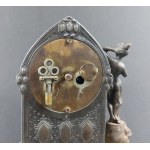 Art Nouveau clock with key