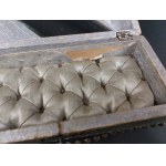 Wooden casket with glass