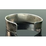 Massive bracelet with amber, Ref. So (124)