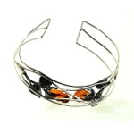 Bracelet with amber Roses, author's product (175)