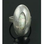 Mother-of-pearl ring, Ref. SS (165)