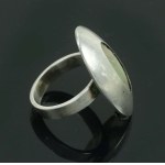 Mother-of-pearl ring, Ref. SS (165)