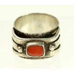 Ring - signet ring with coral, ORNO (207)