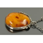 Pendant with amber, ref. MC (215)