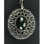 Jade pendant on chain, ORNO by Franciszka Szymanek (216)