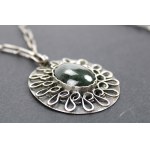 Jade pendant on chain, ORNO by Franciszka Szymanek (216)