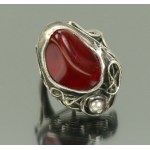 Ring with red agate, Danuta Kobielska (238)