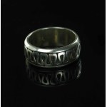 Ring, signed S inscribed in anchor (158)