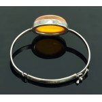 Bracelet with amber, signed AMS (166)