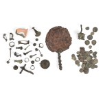 BUNDLE: FIBULAE, COINS, MIRROR, BRONZE