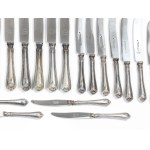 BUNDLE OF KNIVES, VARIOUS SIZES