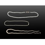 BUNDLE: 3 PEARL NECKLACES, GILT METAL CLASPS