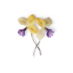 FLOWER BROOCH, 14 KT WHITE GOLD