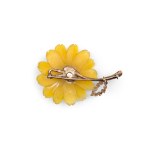 SUNFLOWER-SHAPED BROOCH, 14K YELLOW GOLD
