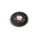 BROOCH WITH PIETRA DURA, GILT SILVER SETTING