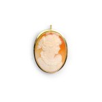 SHELL CAMEO BROOCH, 18-KARAT YELLOW GOLD SETTING