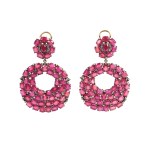 PAIR OF EARRINGS, 14 KT YELLOW GOLD AND SILVER