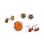 JEWELRY SET CONSISTING OF:, ONE BROOCH, ONE PAIR OF CUFFLINKS, TWO PAIRS OF EAR CLIPS