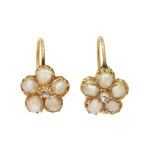 Earrings in the form of flowers, late 19th century