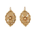 Gold earrings, France, 1st half of the 20th century
