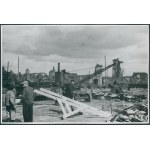 [Odbudowa Warszawy] Plac Zamkowy 1948 [fotografia ca 1950]