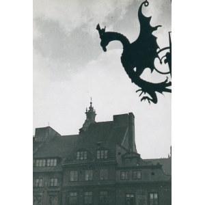 [Warsaw] Old Town photo by Zofia Chomętowska [photograph].