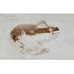 Junaskow, Galizien / WWI German and Austro-Hungarian K.u.K. military, winter in Galicia. photo (gyűrődés / crease...