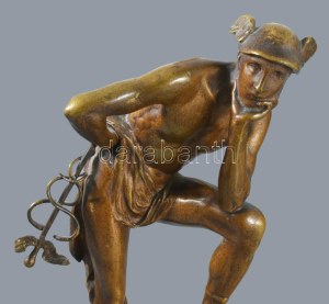 cca 1900-1920 Franz Xaver Bergmann (1861-1936): Hermész. Patinázott bronz, márvány talapzaton, csavarjánál elvált...