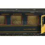cca 1930 Marklin Sleeping Car alvókocsi, korának megfelelő állapotban, h: 42 cm /// c. 1930 Märklin Sleeping Car...