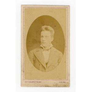 Vilnius, photo by Czyż and Lopatyński - Portrait of a young man (187)