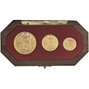 Foreign Coins - CZECHOSLOVAKIA (1960-1989) Series of 3 coins...