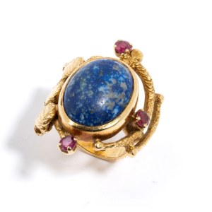 ALBERTO ZUCCHETTA (1938) Gold lapislazuli rubies ring
