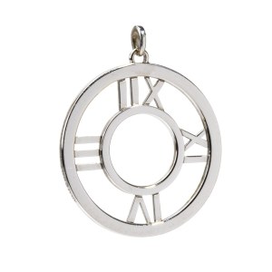 TIFFANY & CO.® Atlas collection: white gold pendant