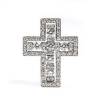 Diamond gold pendant