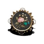 Art Nouveau brooch in gold-plated metal with hardstons