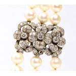 Diamond pearl gold necklace