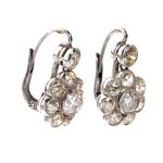 Diamond gold earrings
