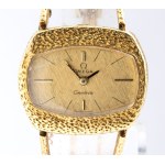 OMEGA 18k gold wristwatch