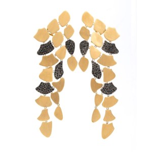 PYTON gold diamond earrings